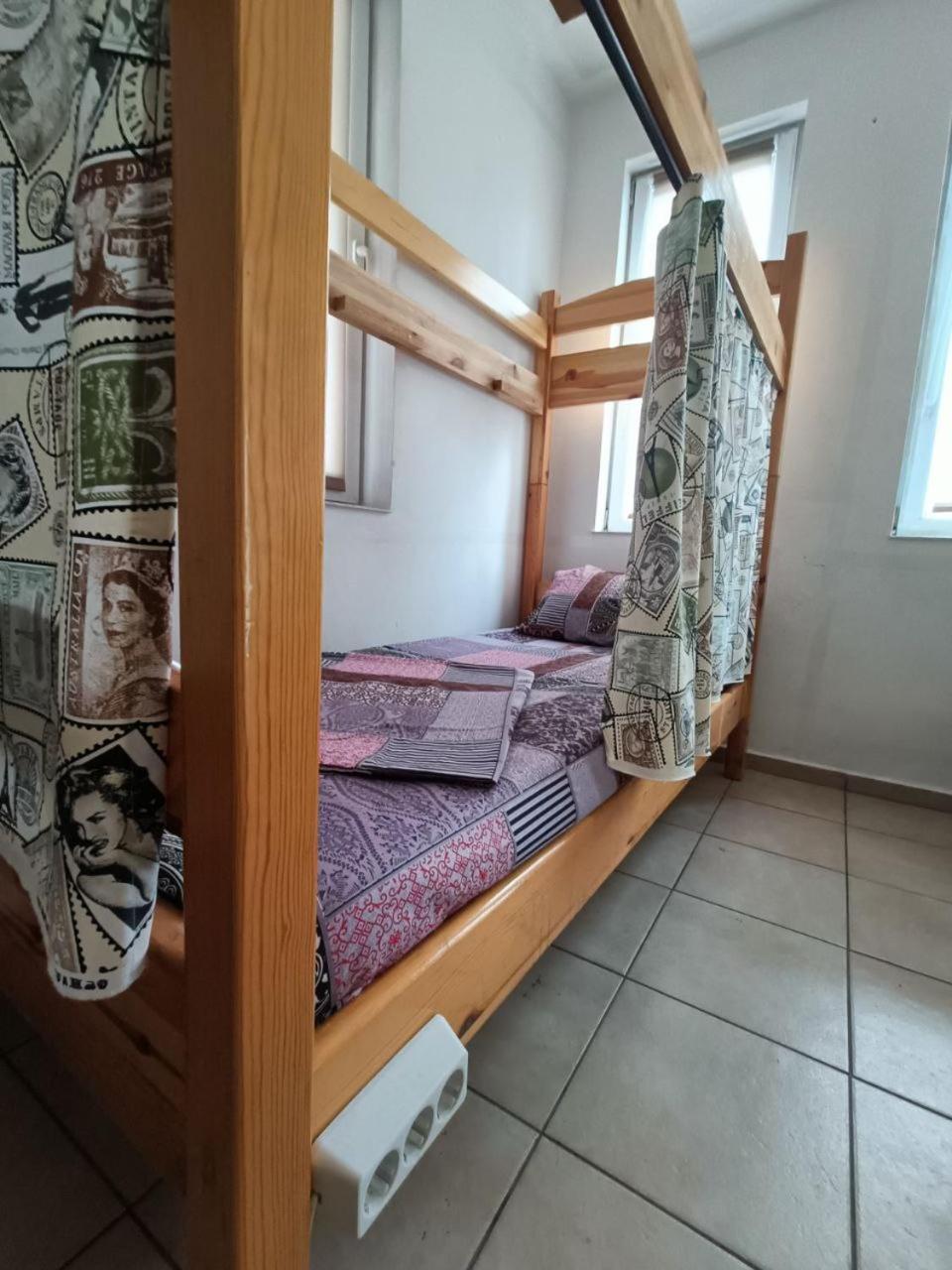 10 Coins Hostel & Tours Sófia Quarto foto
